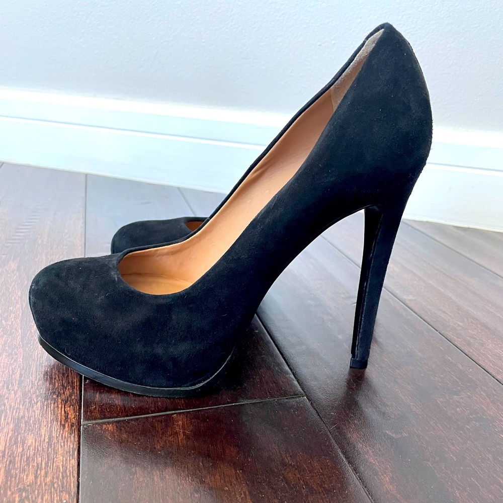 Black suede pumps